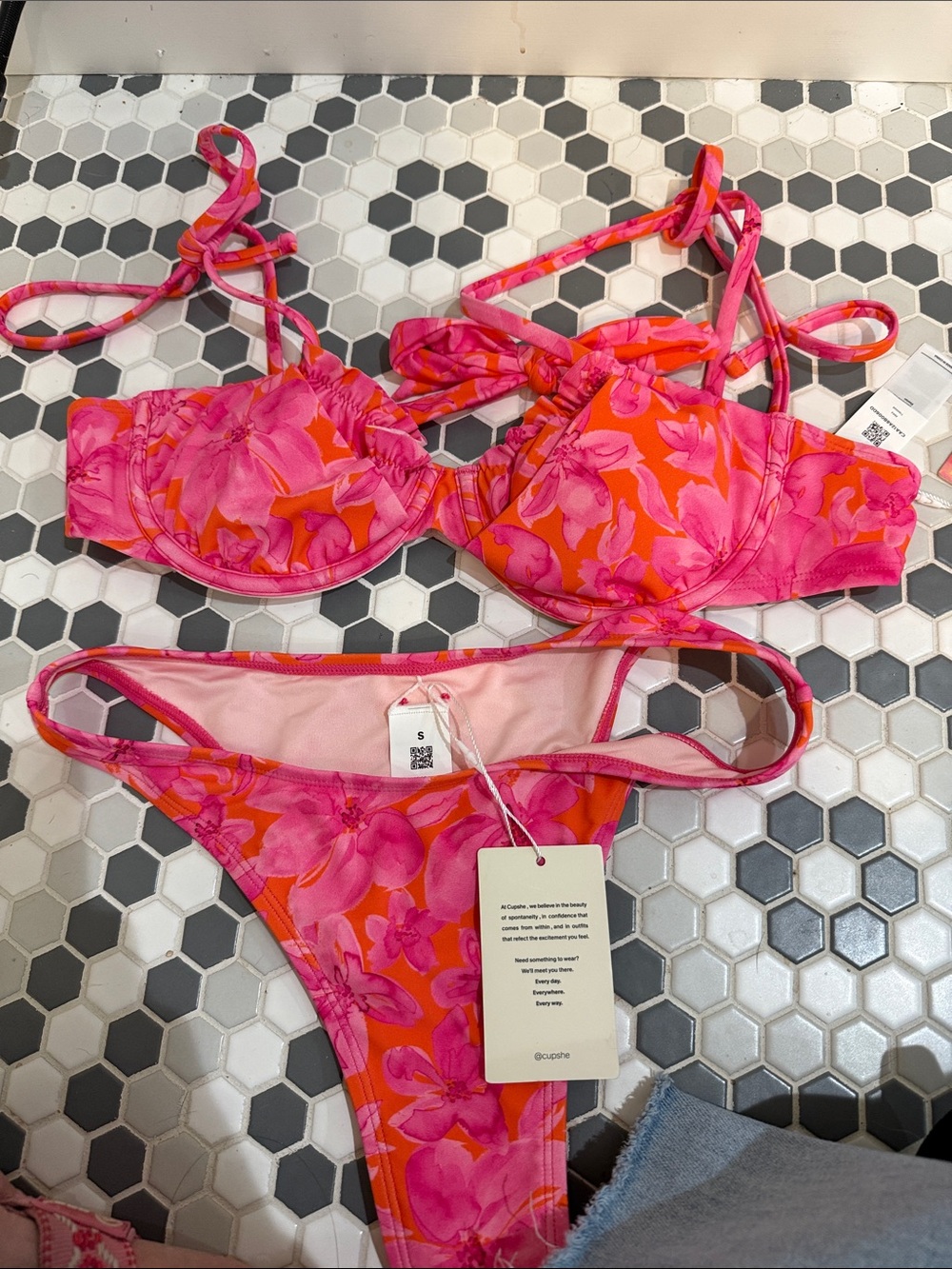 Women's Pink & Orange Floral Bikini Set - Brand